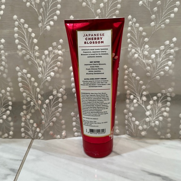 Bath & Body Works Bath & Body Bath And Body Works Japanese Cherry